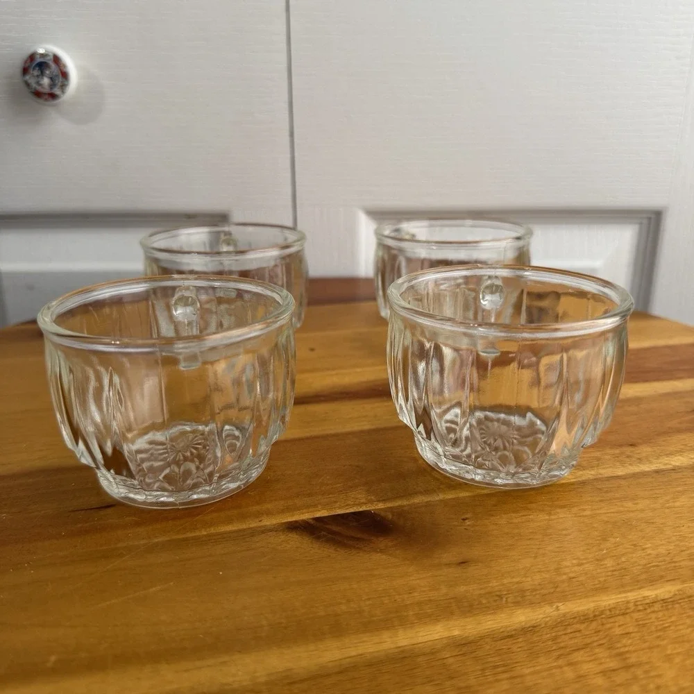 Vintage Set Of‎ 4 Glass Punch Bowl Mugs Party Replacement Cottagecore Grannycore